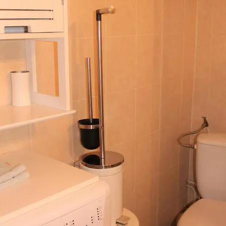 Avec Jardinet Privatif A Balaruc-les-bains, Pres Des Thermes - Classe ⭐⭐ - Fr-1-503-51 شقة